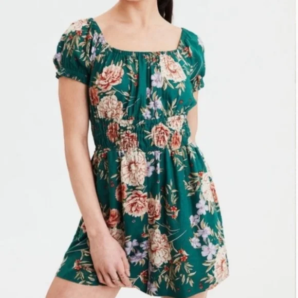 American eagle small green floral spring short sleeve elastic waist romper - Picture 1 of 10